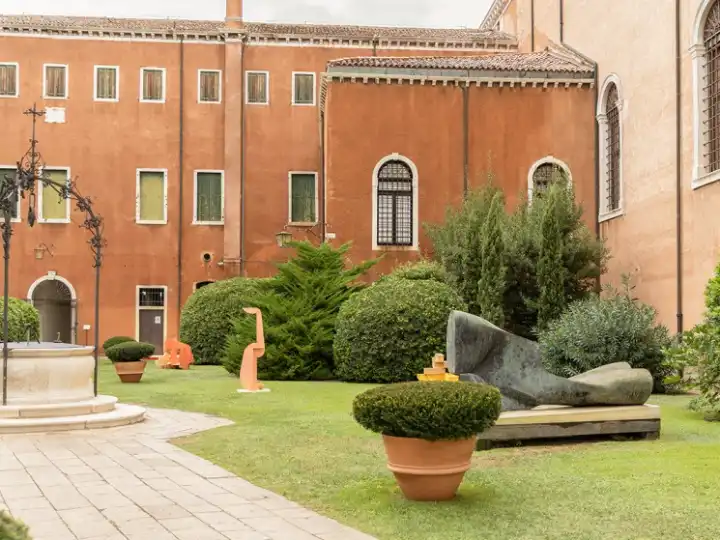 Homeware brand Via Arno debuts to provide a commercial platform for artisans